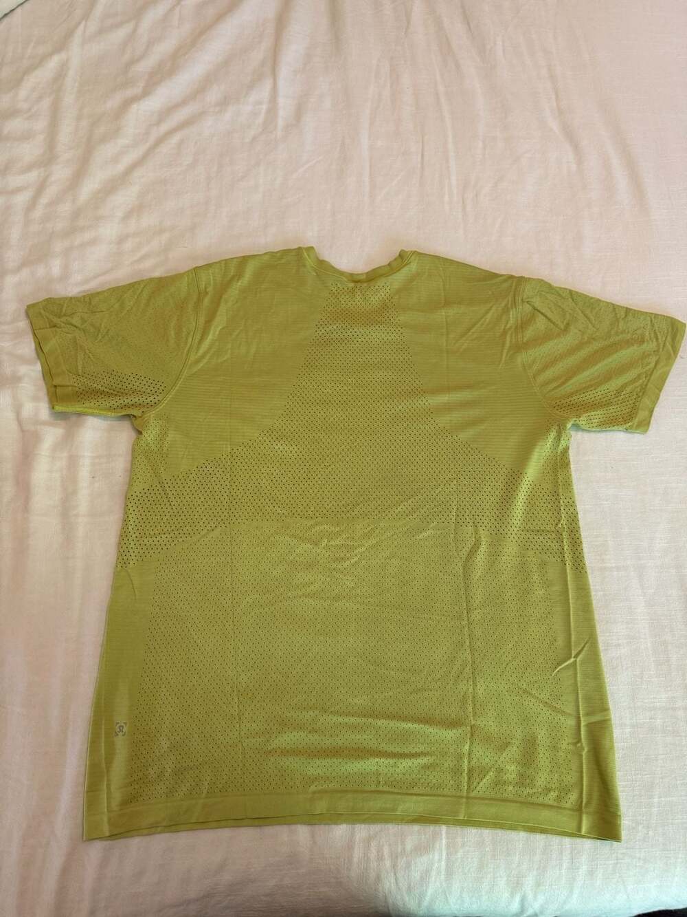 Lululemon Metal Vent Tech Short Sleeve Shirt